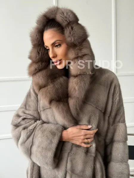 Шуба-кимоно норка в пол с капюшоном куница - фото 6