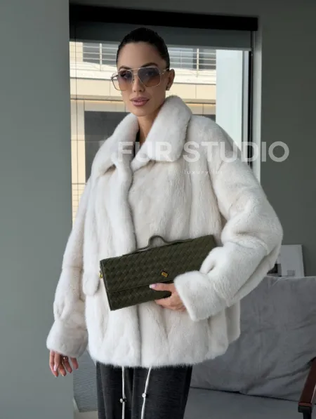 Модная женская норковая куртка - фото 15