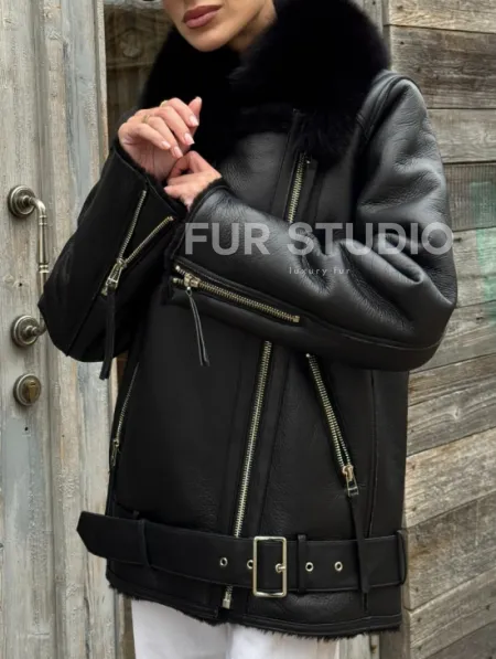 Дубленка из натуральной овчины с мехом песца - фото 3