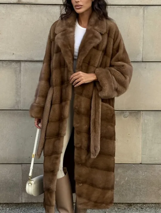 Шуба из меха аукционной норки Vintage Gold с меховым поясом - фото 8