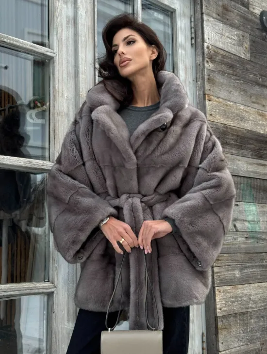 Норковая шуба в цвете графит с английским воротником - Летучая мышь - фото 6