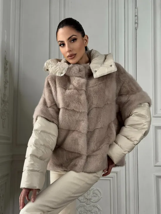 Норковый женский полушубок-жилет 2в1 в цвете «Нюд» - фото 6