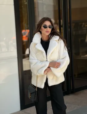 Белая короткая норковая шуба - фото 2