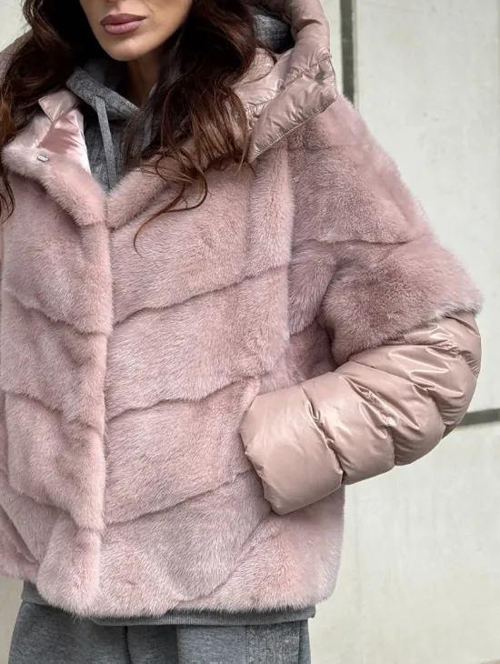 Зимняя норковая куртка - жилет с капюшоном - фото 2