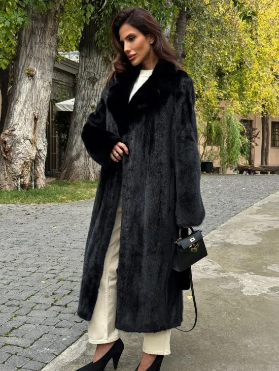 Черная норковая шуба - фото 6