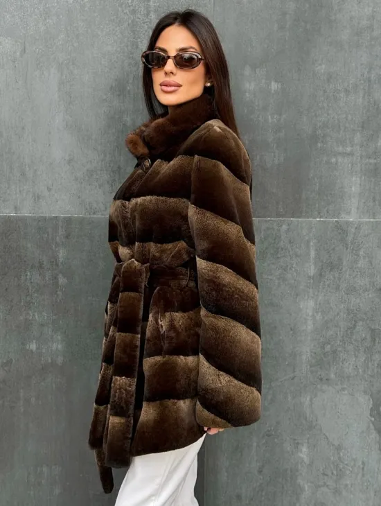 Шуба из кролика с норковым воротником - фото 2