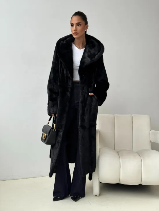 Черная норковая шуба с капюшоном - фото 8