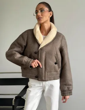 Короткая дубленка - воротник шаль - фото 8