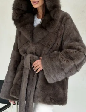 Меховой норковый полушубок с капюшоном куница - фото 2