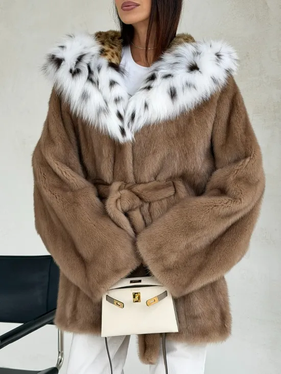 Шуба норковая пастель в роспуск с капюшоном под рысь - фото 3