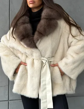 Светлая норковая шуба oversize - воротник куница - фото 1