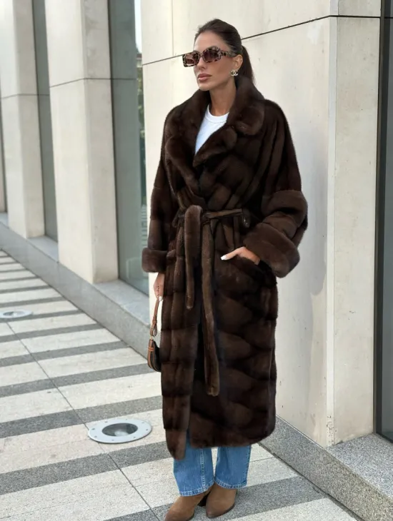 Шуба из плюшевой норки Velvet - цвет соболь - фото 0